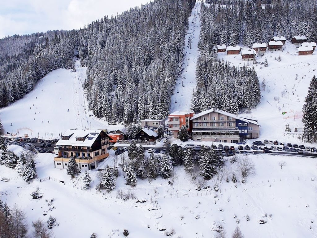 Hotel Alpengasthof Hochegger am Klippitztörl im Winter